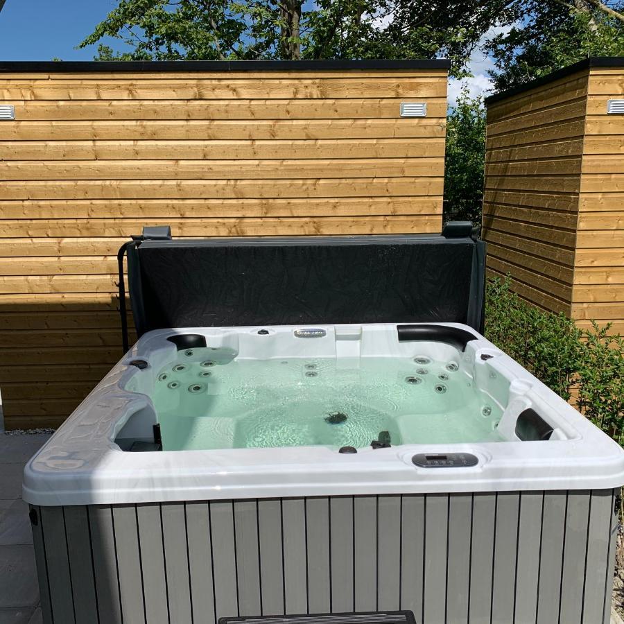 Casa Bos Schotsman Wellness - Jacuzzi - Rental Ebikes - The Kamado Bbq Kamperland Exterior foto